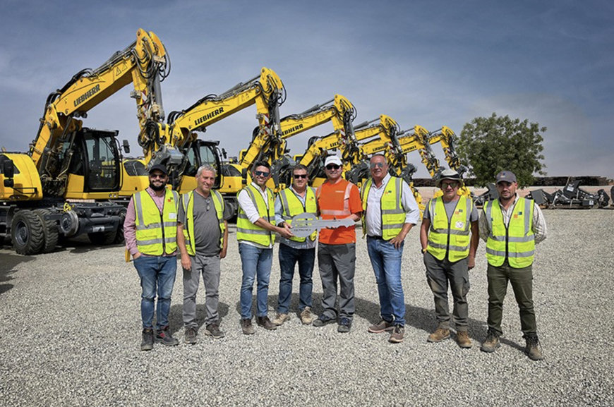 Mota-Engil Purchases 10 Liebherr Railroad Excavators for West African Railway Project